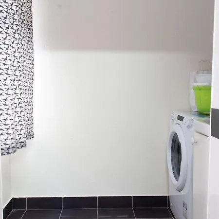 Elsas Place * Funchal