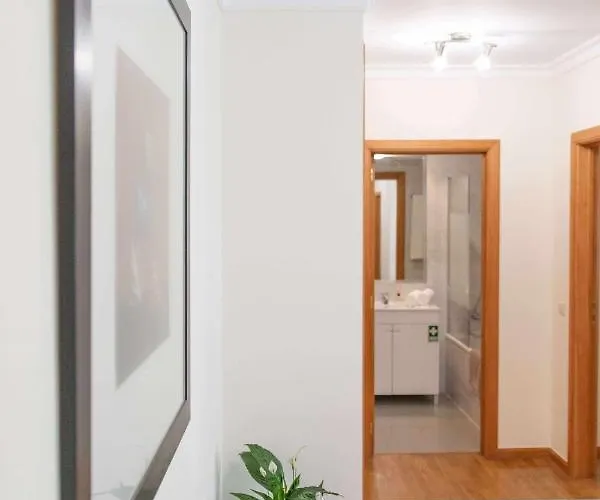 Elsas Place 아파트 푼샬